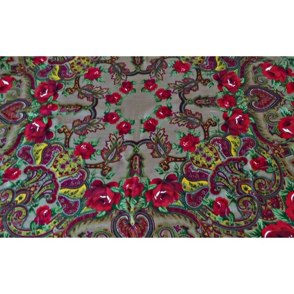 Vintage Scarf Large Shawl Floral Scarf Roses Wool D19 - Picture 2 of 3